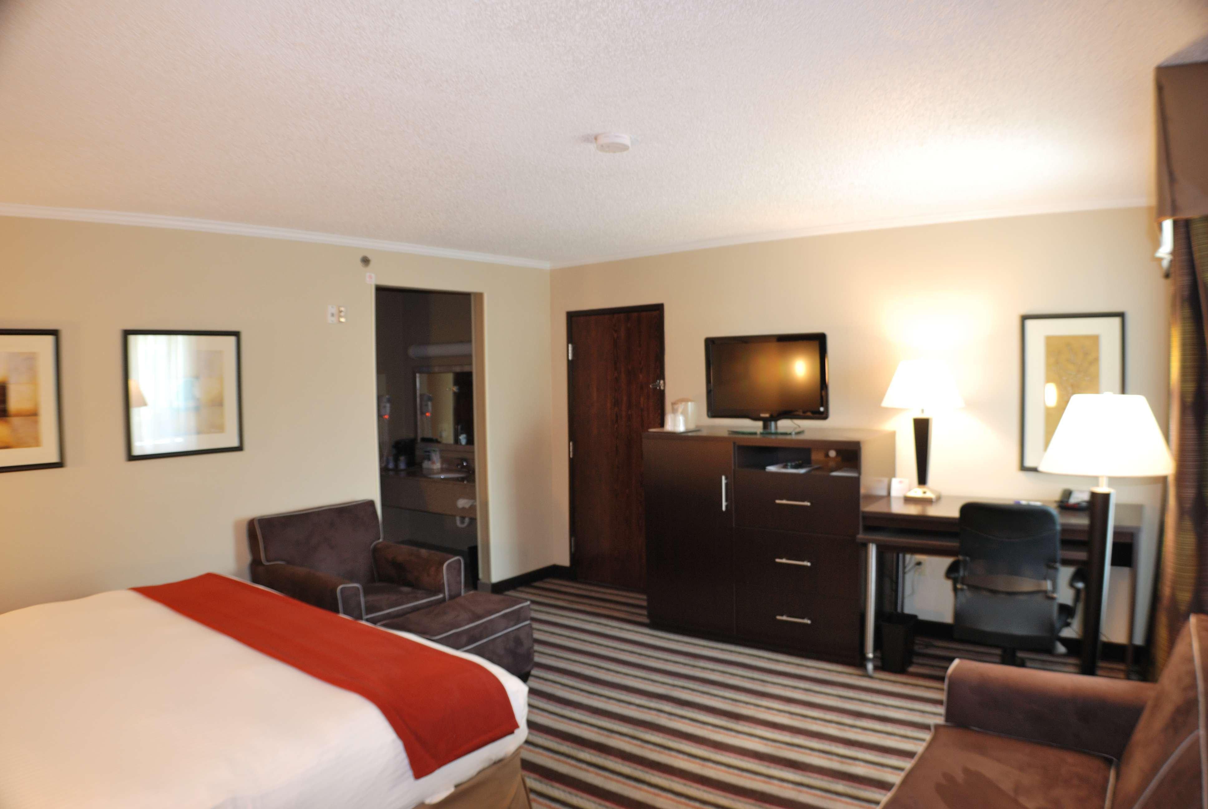 Holiday Inn Express Nashville W-I40 By Ihg Exterior foto